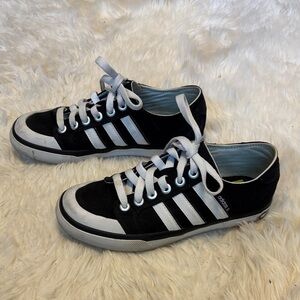RARE: Adidas Black and White Low-Top “NEO” Sneakers Women’s Size 38 2/3